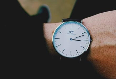 S Elitfit šetříte čas! 20 minut EMS tréninku je jako 180 minut v posilovně